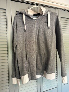 Under Armour Sweater